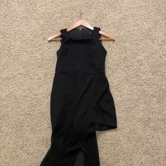 BCBG Maxazria Maxi Dress Overlay with Shorts - Picture 2 of 4